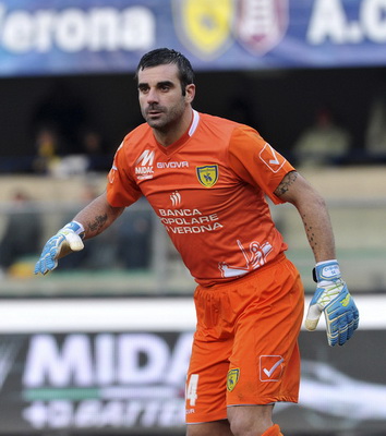 他都是攻防 他都是攻防